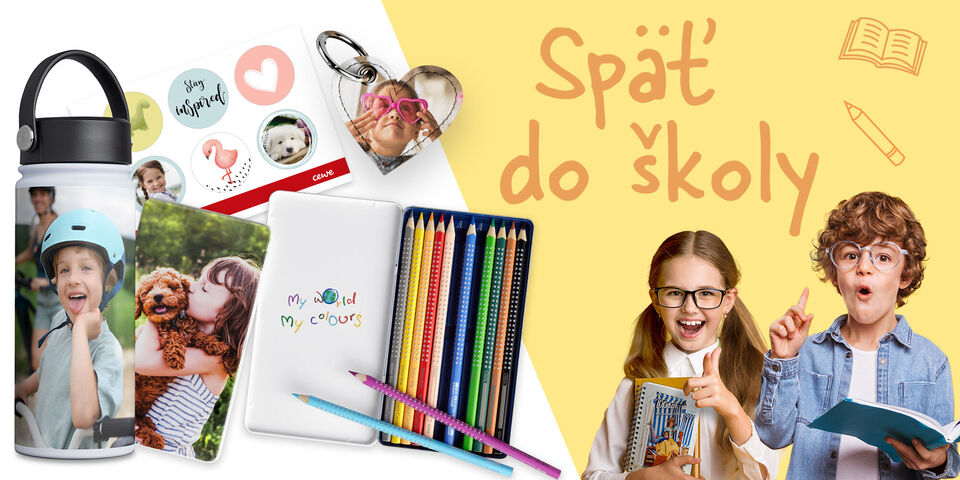 Farebne navrhnutá školská taška s personalizovanými prvkami a kreatívnym príslušenstvom.